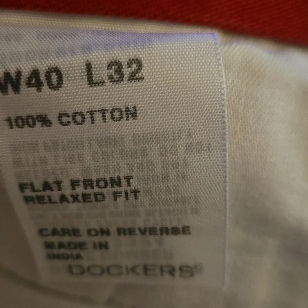 Dockers Men's Khaki Pants Chinos 100% Cotton Size  W40 L32 Very Good Condition